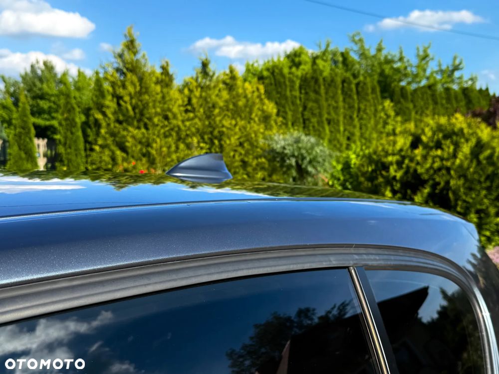 BMW Seria 1 120d Sport Line - 5