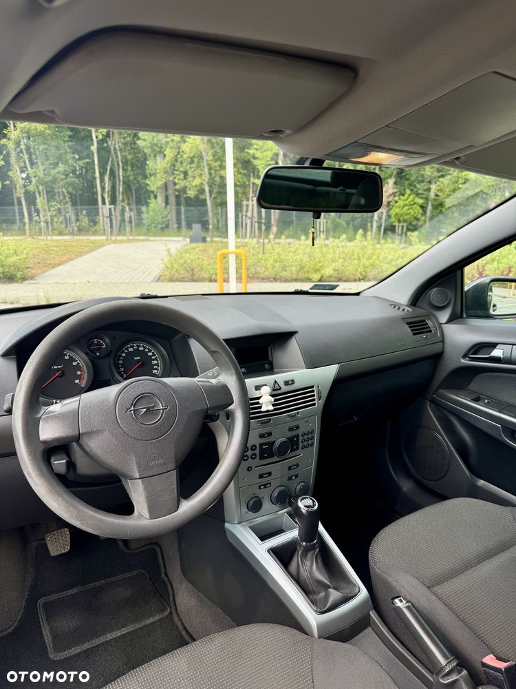 Opel Astra - 14