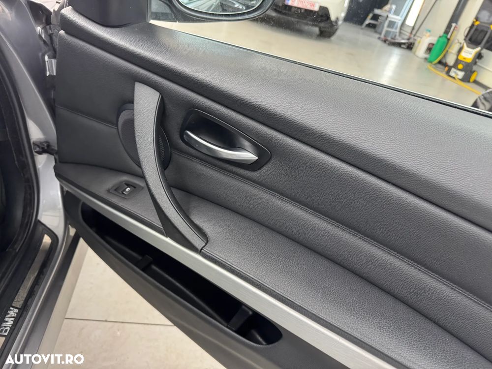 BMW Seria 3 320d DPF - 19