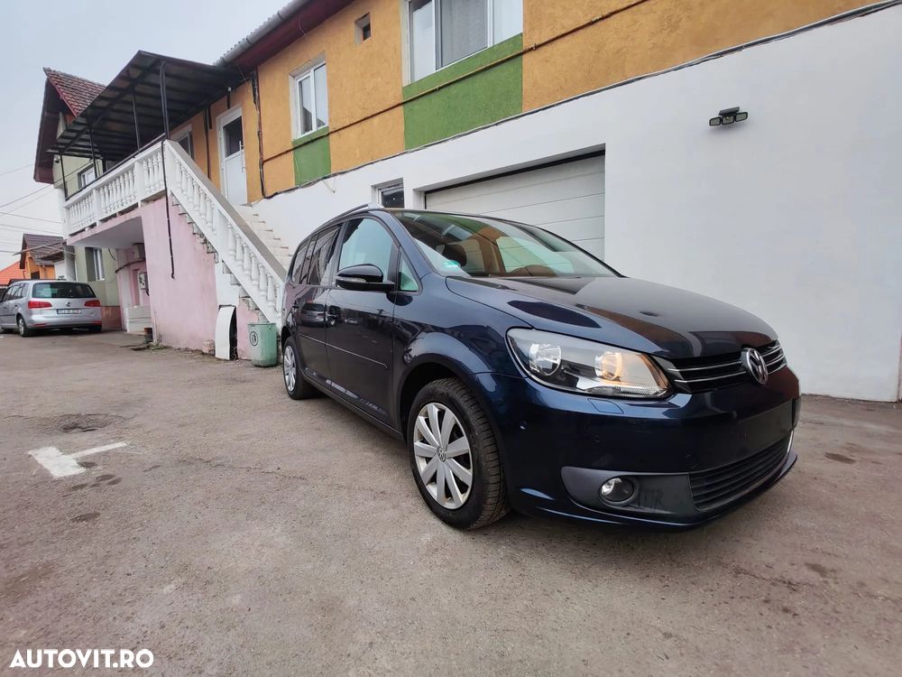 Volkswagen Touran 2.0 TDI DPF STYLE - 1