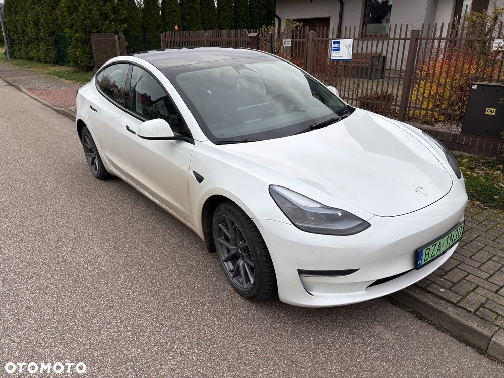 Tesla Model 3 Long Range AWD - 2