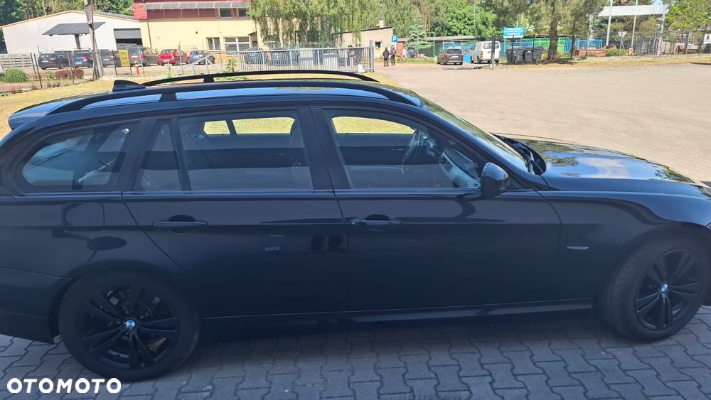 BMW Seria 3 318d - 2