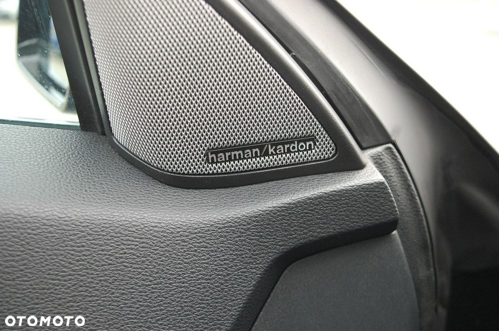 Mercedes-Benz Klasa E - 28