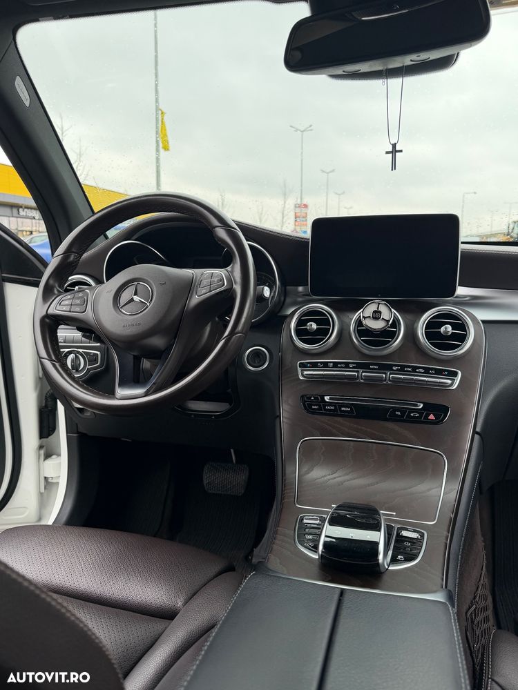 Mercedes-Benz GLC 220 d 4MATIC 9G-TRONIC - 12