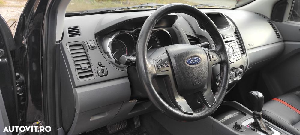 Ford Ranger 4x4 Cabina Dubla WILDTRACK Aut. - 12