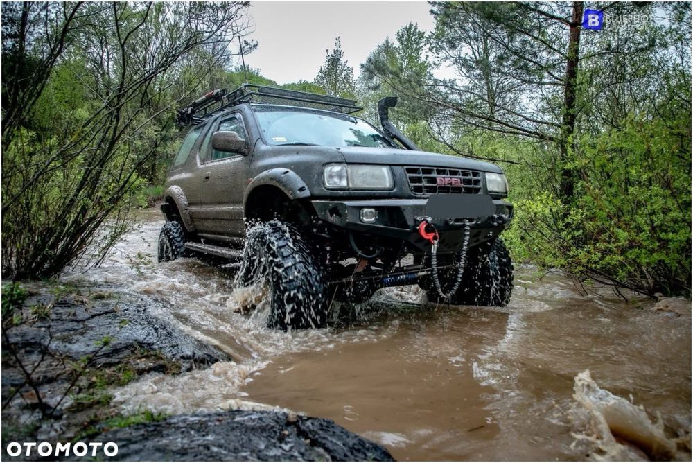Opel Frontera - 2