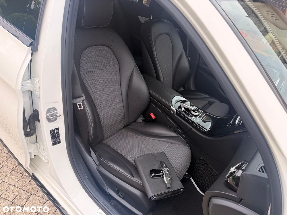 Mercedes-Benz Klasa C 200 9G-TRONIC Exclusive - 7
