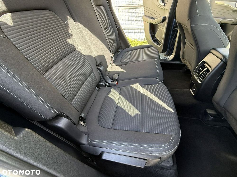 Ford Kuga 2.0 EcoBlue 4x4 TITANIUM - 24