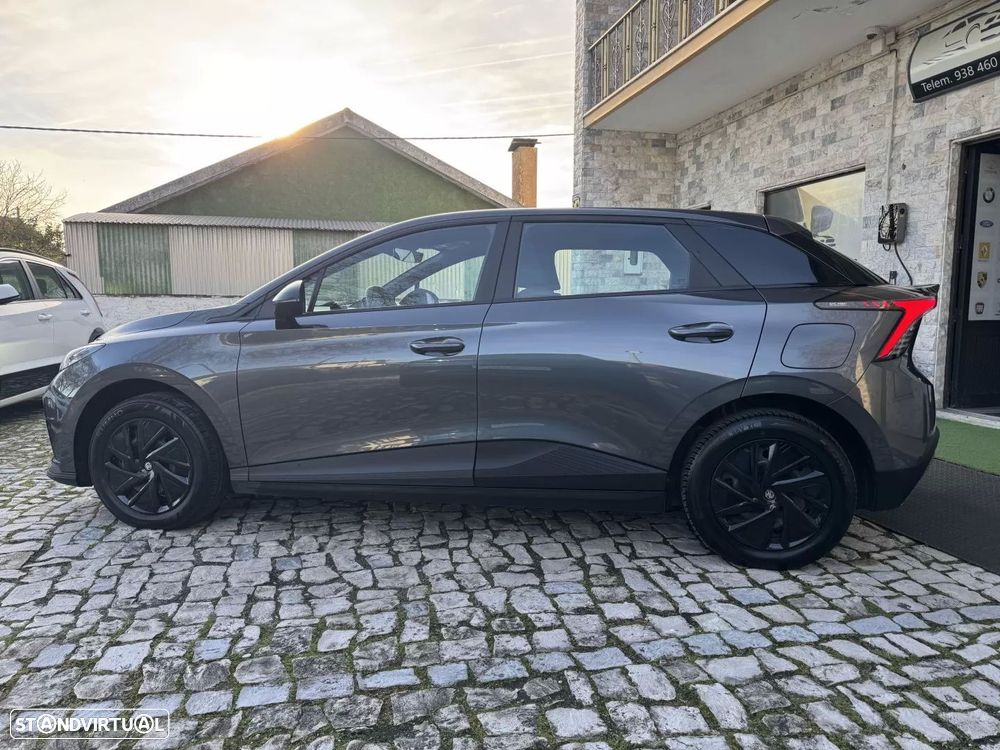 MG MG4 51 kWh Standard - 4