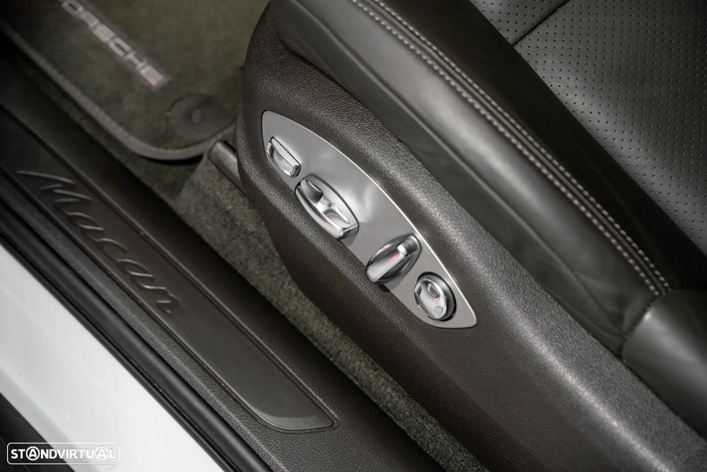 Porsche Macan 2.0T - 32