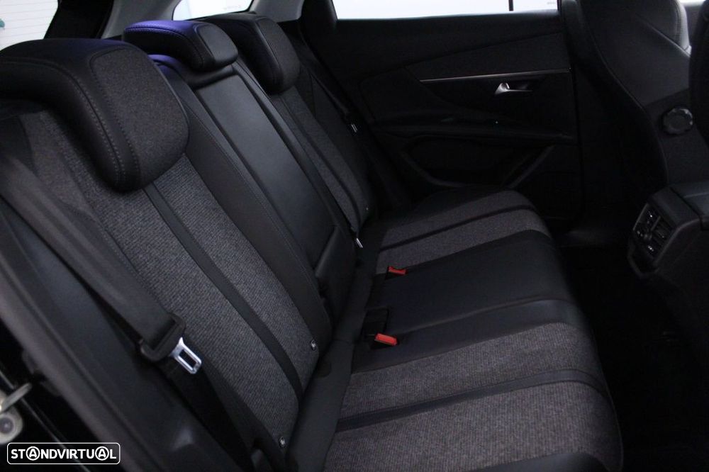Peugeot 3008 1.5 BlueHDi Allure - 15