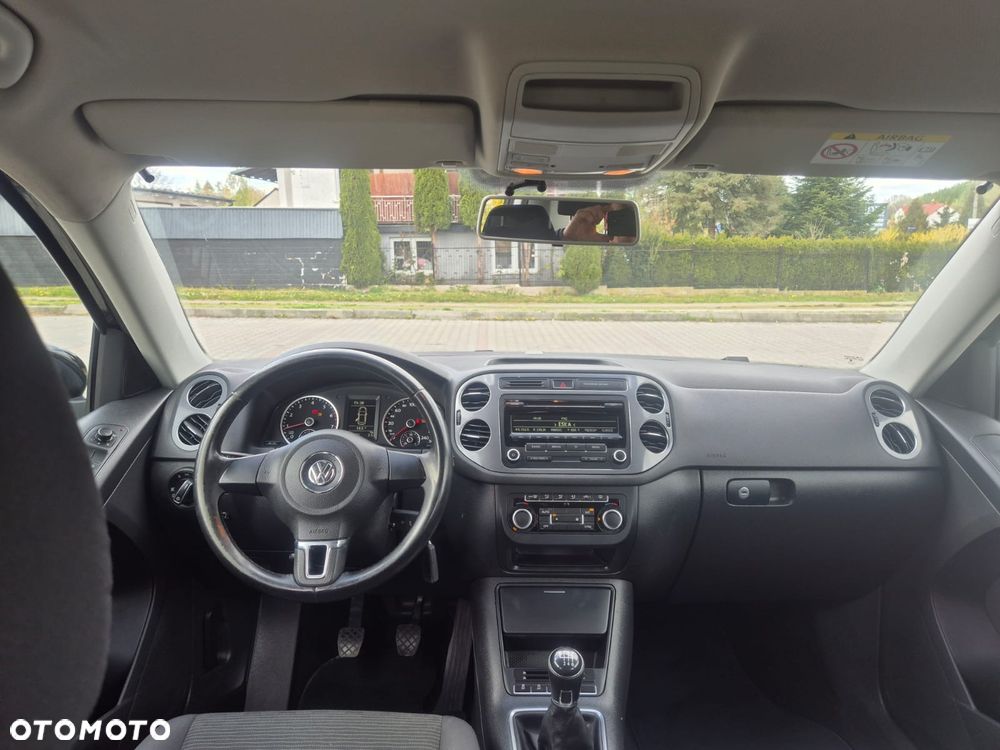 Volkswagen Tiguan - 11