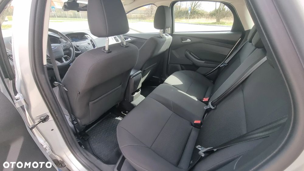 Ford Focus 1.6 TDCi Trend - 10