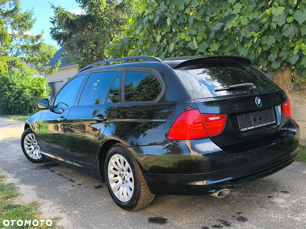 BMW Seria 3 320d DPF - 10