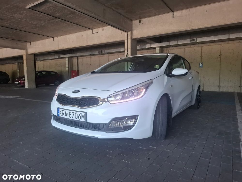 Kia ProCeed 1.4 M - 9