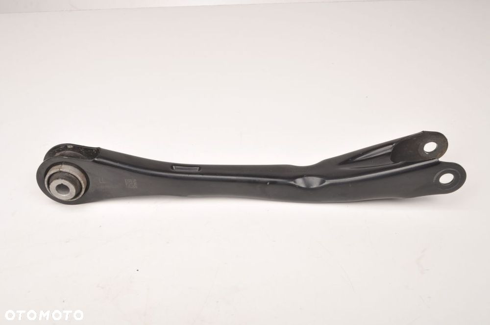 BMW G20 330e 2.0 WAHACZ PRAWY TYŁ 19R - 1