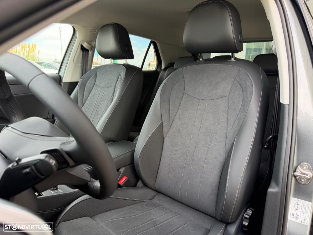 VW T-Roc 1.5 eTSI Style DSG - 8