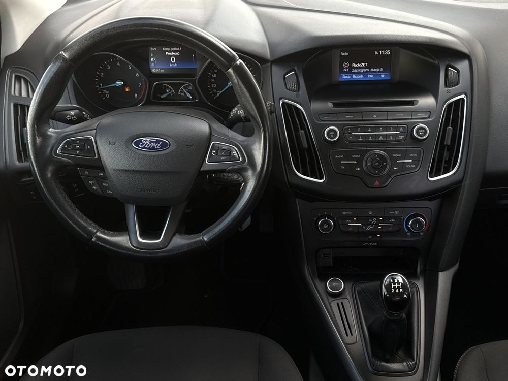 Ford Focus 1.6 Gold X - 15