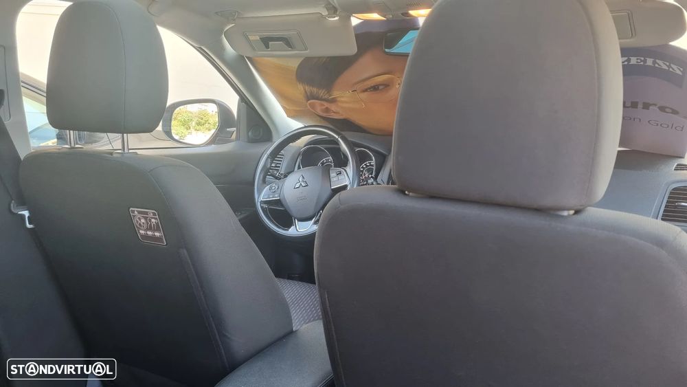 Mitsubishi ASX 1.6 MIVEC Intense Connect Edition - 15