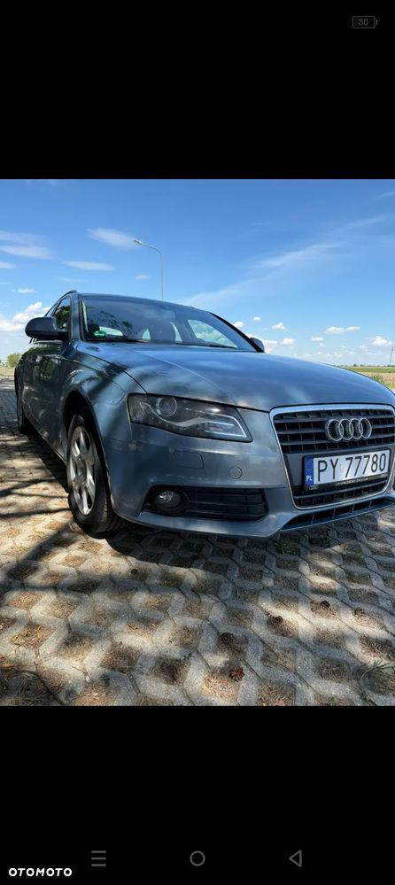 Audi A4 Avant - 10