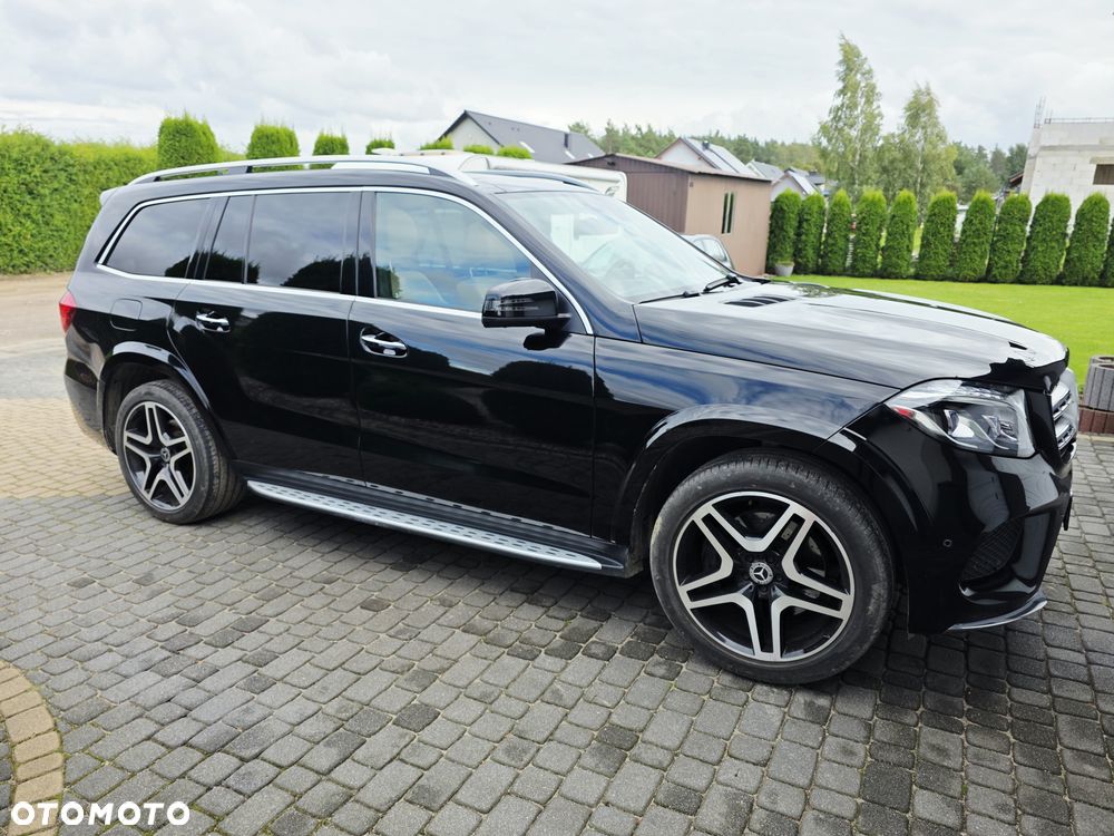 Mercedes-Benz GLS - 14