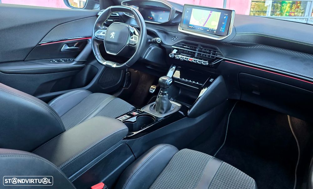 Peugeot 2008 PureTech 130 Stop&Start GT-Line Edition - 34