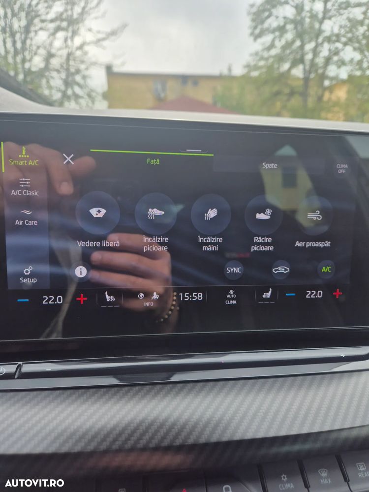 Skoda Octavia 2.0 TDI DSG RS - 13