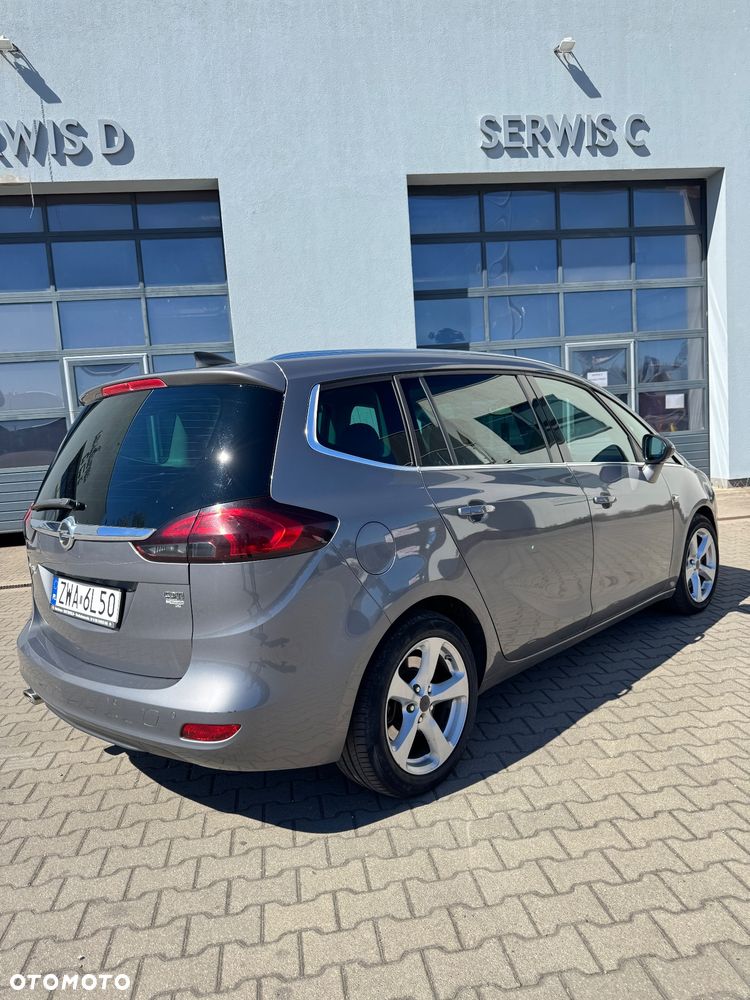 Opel Zafira Tourer 2.0 CDTI Automatik Style - 4