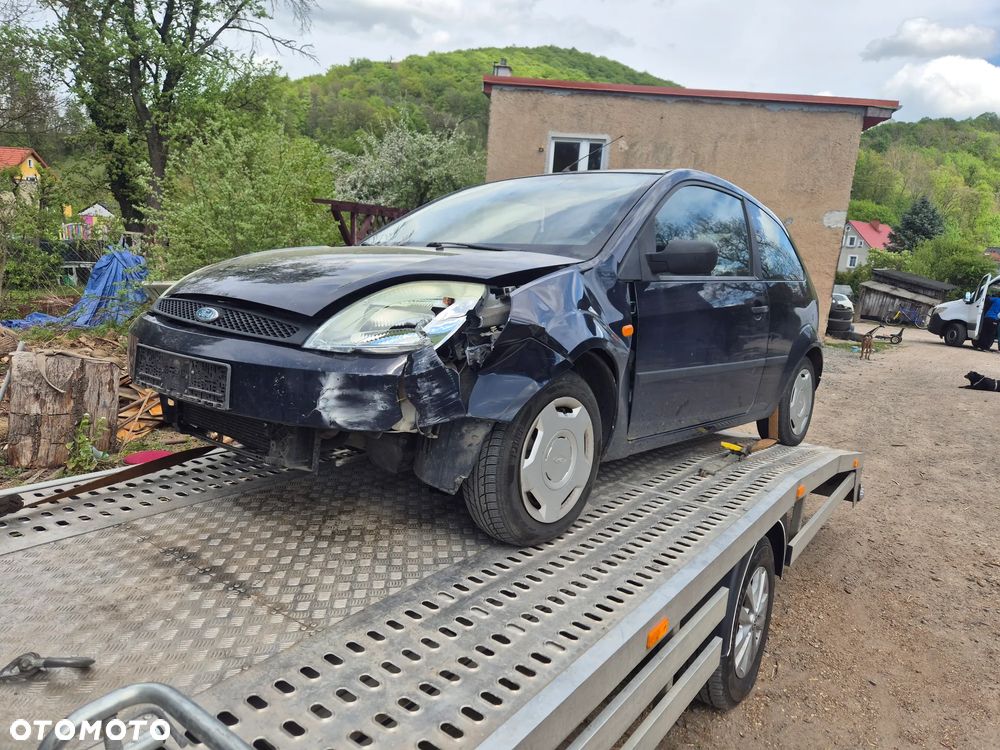 Ford Fiesta 1.3 Futura - 7