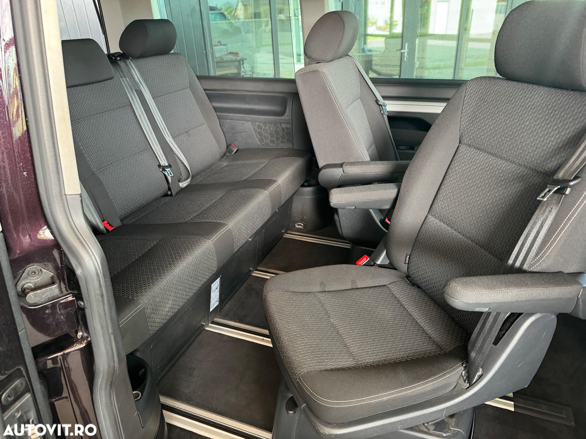 Volkswagen Multivan - 6