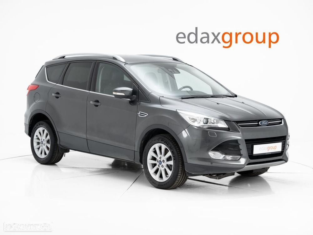 Ford Kuga - 1