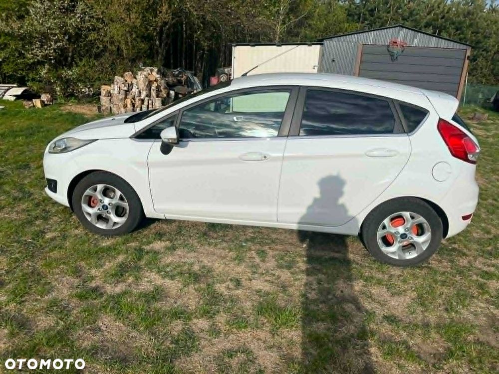 Ford Fiesta - 3