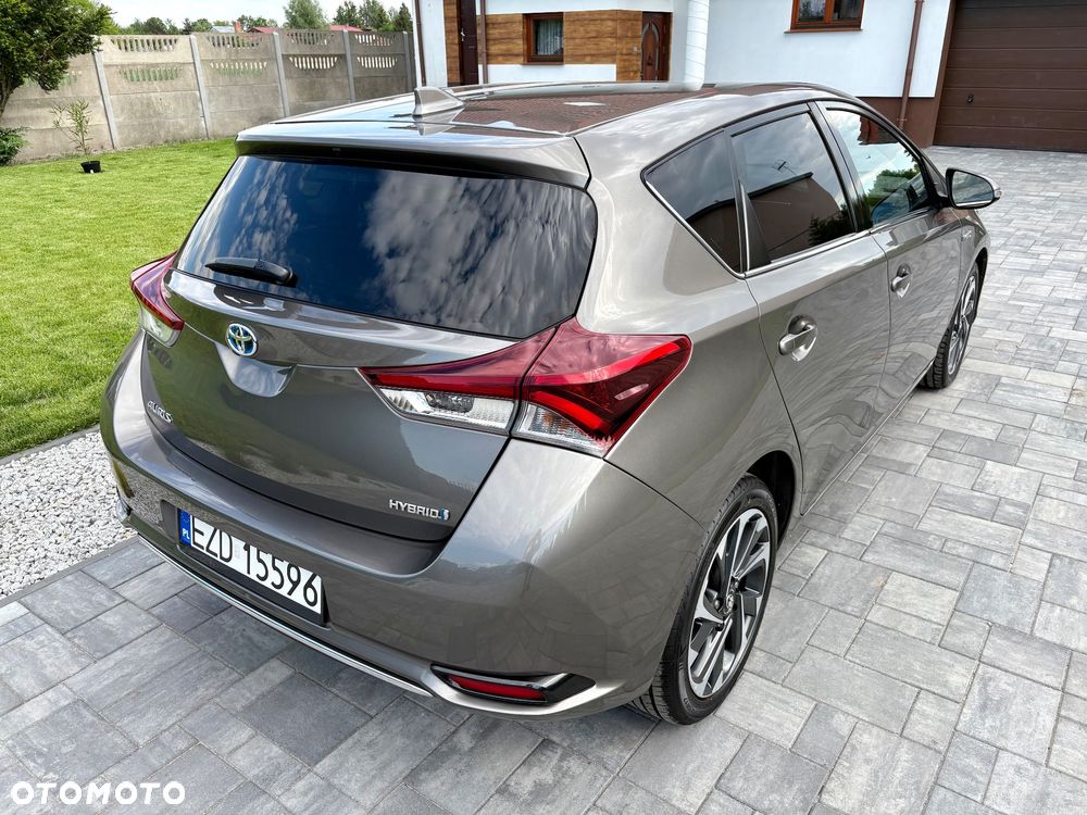 Toyota Auris - 4