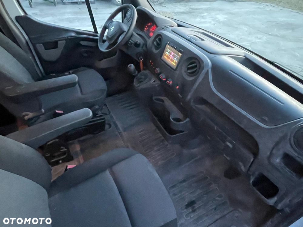 Renault Master - 19
