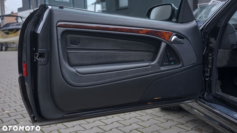 Mercedes-Benz SL - 29