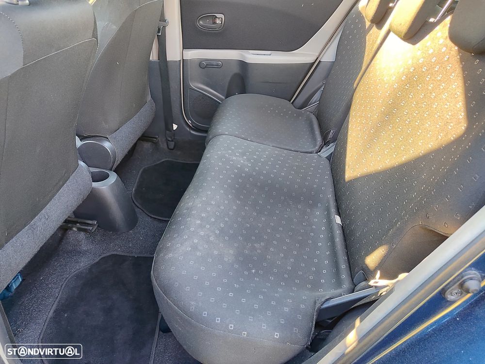 Toyota Yaris 1.4 D-4D Comfort - 7