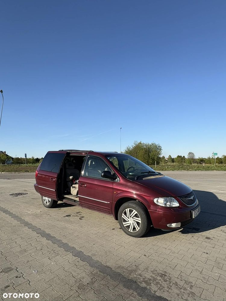 Chrysler Grand Voyager 3.3 Limited AWD - 7
