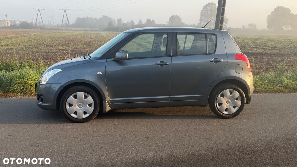 Suzuki Swift - 14