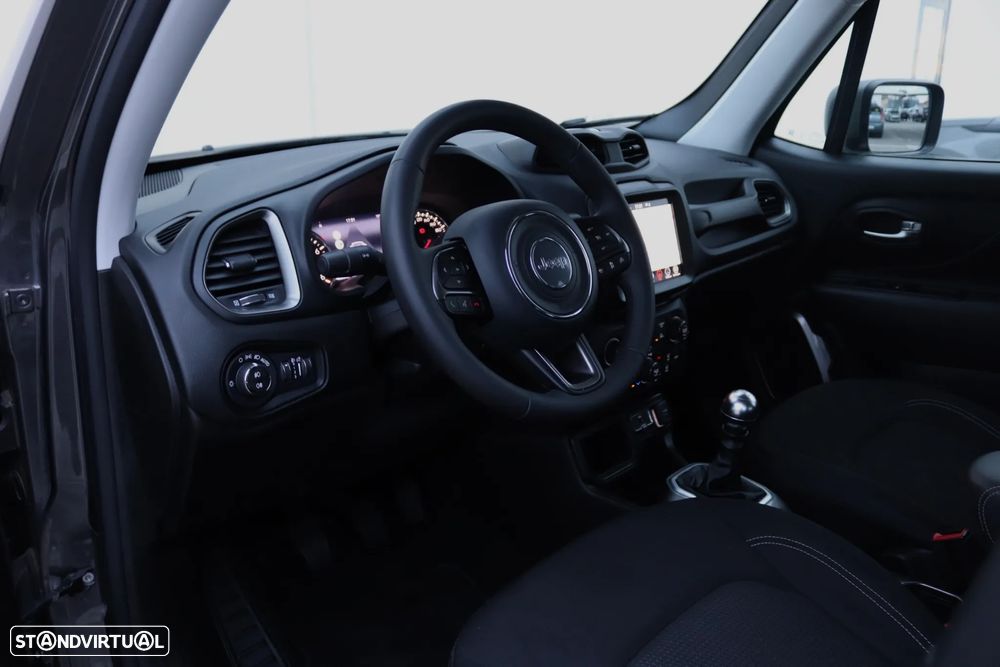 Jeep Renegade 1.0 T-GDI Limited - 28
