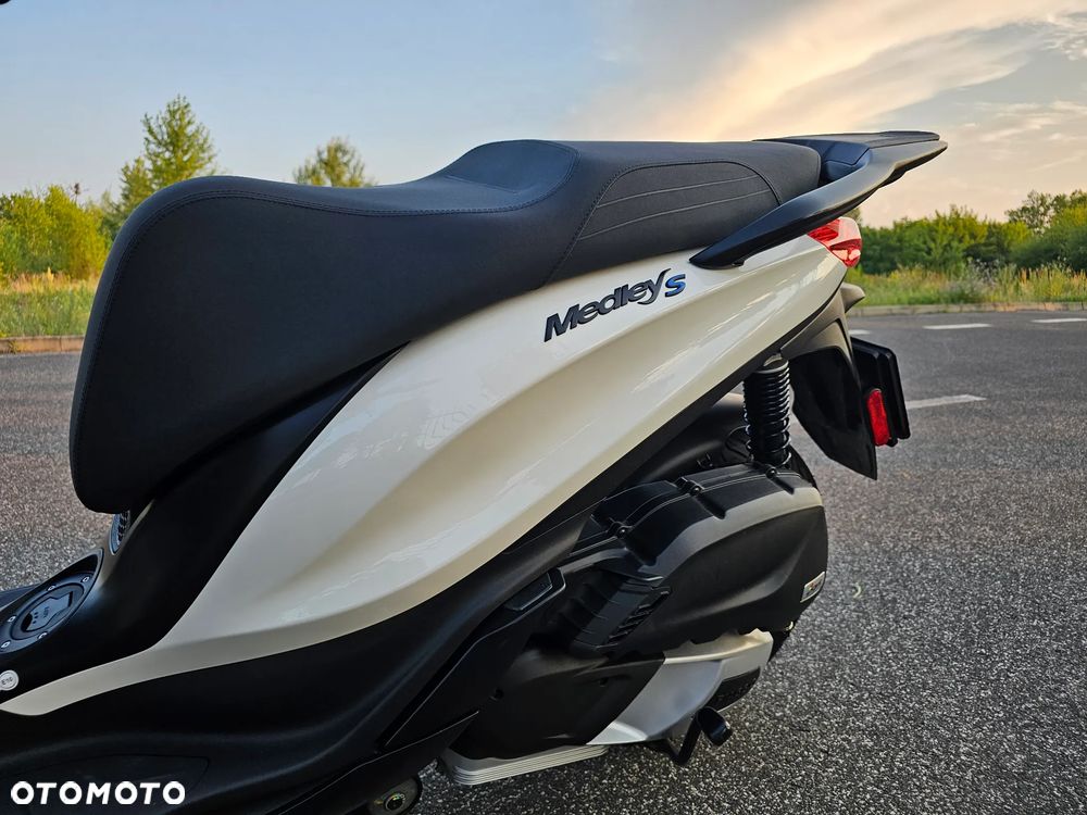 Piaggio Medley - 9