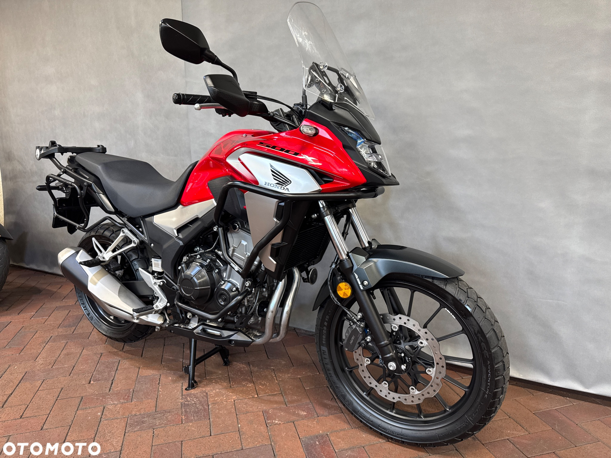 Honda CB - 2