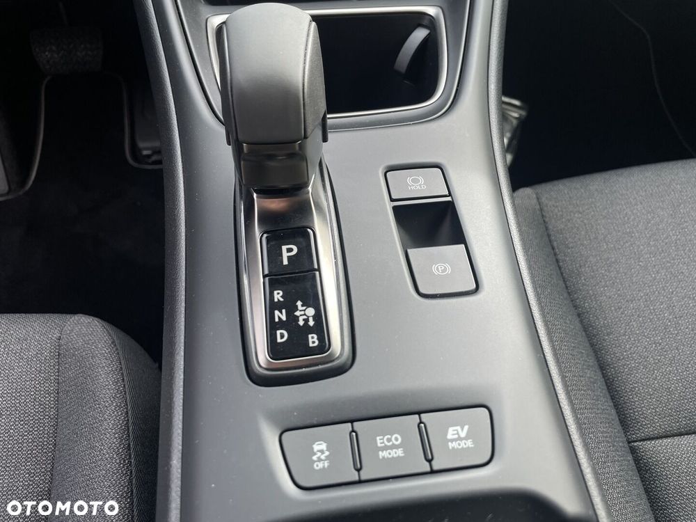 Lexus LBX 1.5 Hybrid - 15