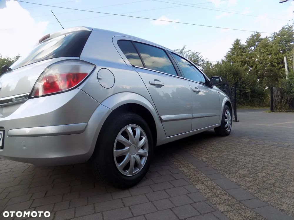 Opel Astra 1.6 Elegance - 15