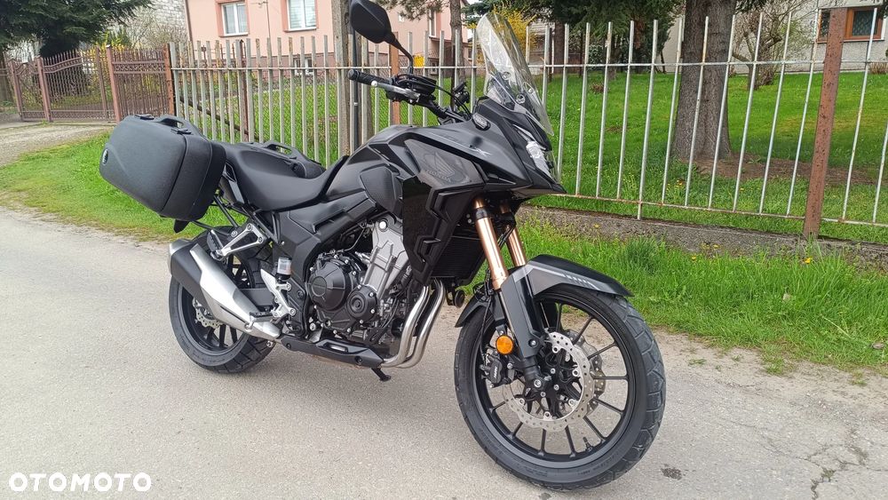 Honda CB - 1
