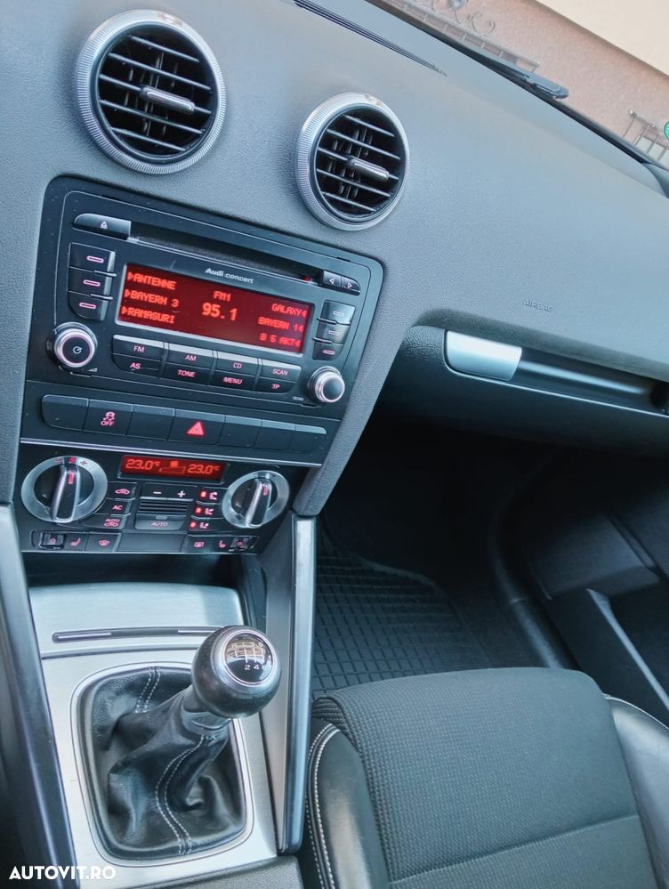 Audi A3 1.8 TFSI ack S line Sportpaket Plus - 8