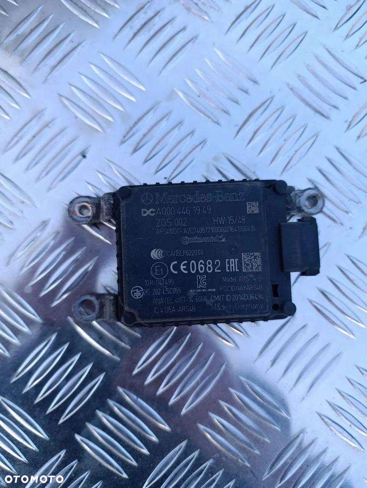 RADAR SENSOR CZUJNIK ODLEGŁOŚCI MERCEDES ACTROS ATEGO MP4 A0004461949 - 1