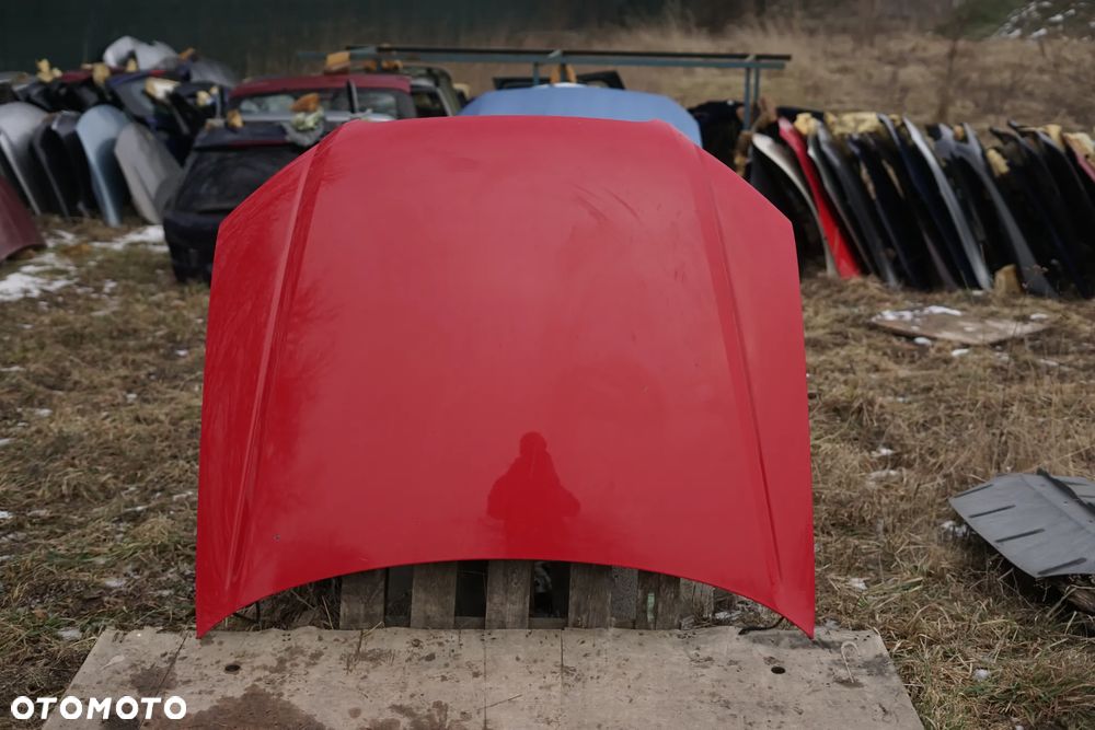 Maska pokrywa silnika Audi A4 B7 LY3J - 1