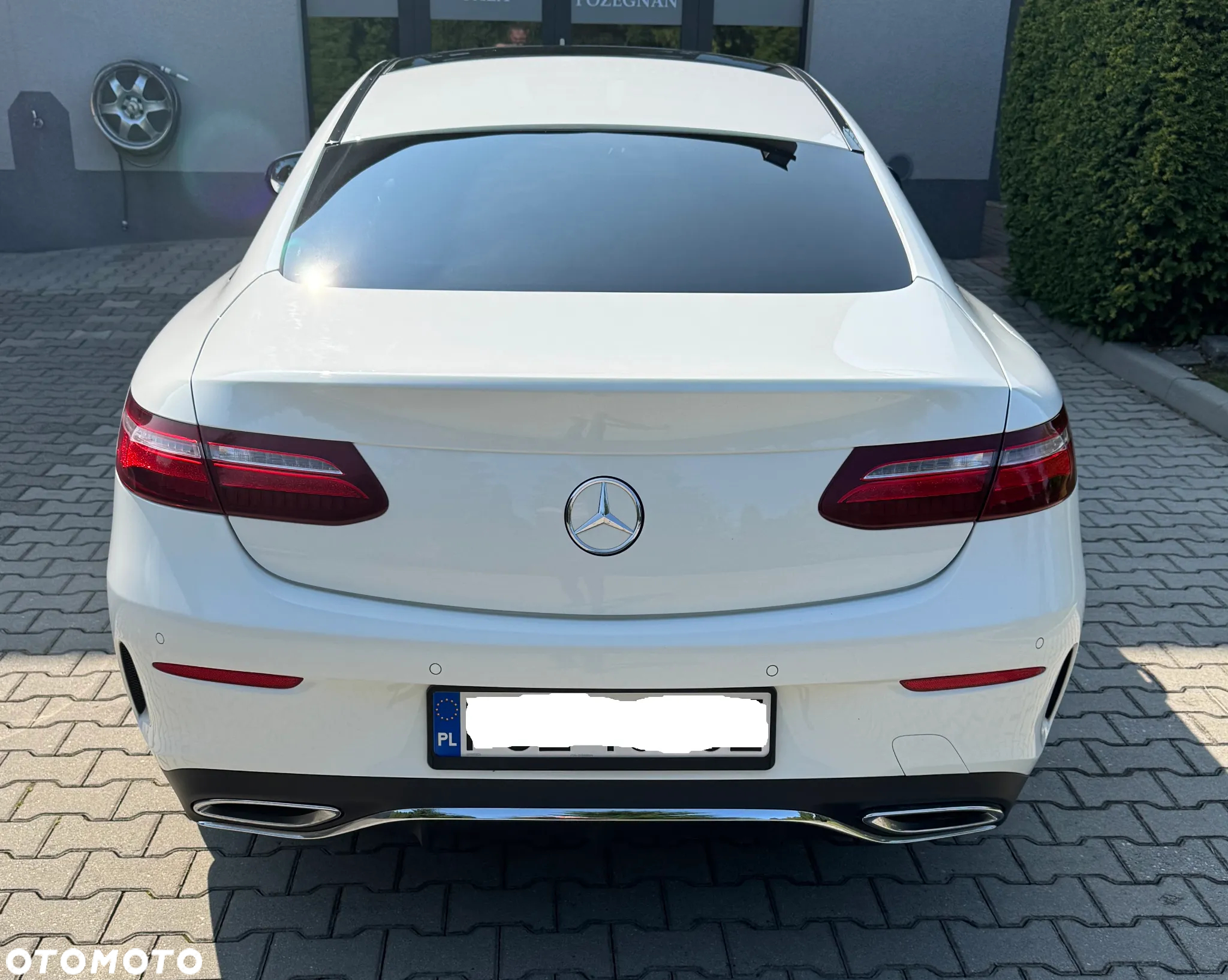 Mercedes-Benz Klasa E 220 d Coupe 9G-TRONIC - 5