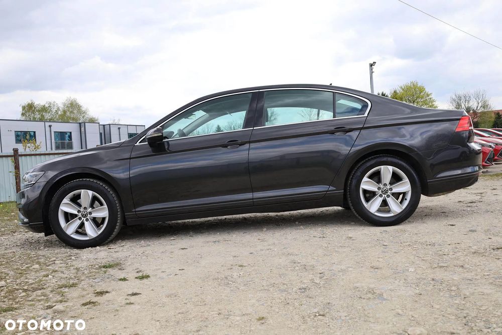 Volkswagen Passat 2.0 TSI Business DSG - 8