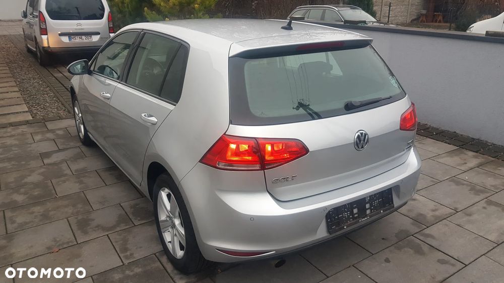 Volkswagen Golf 1.2 TSI BlueMotion Technology Trendline - 35